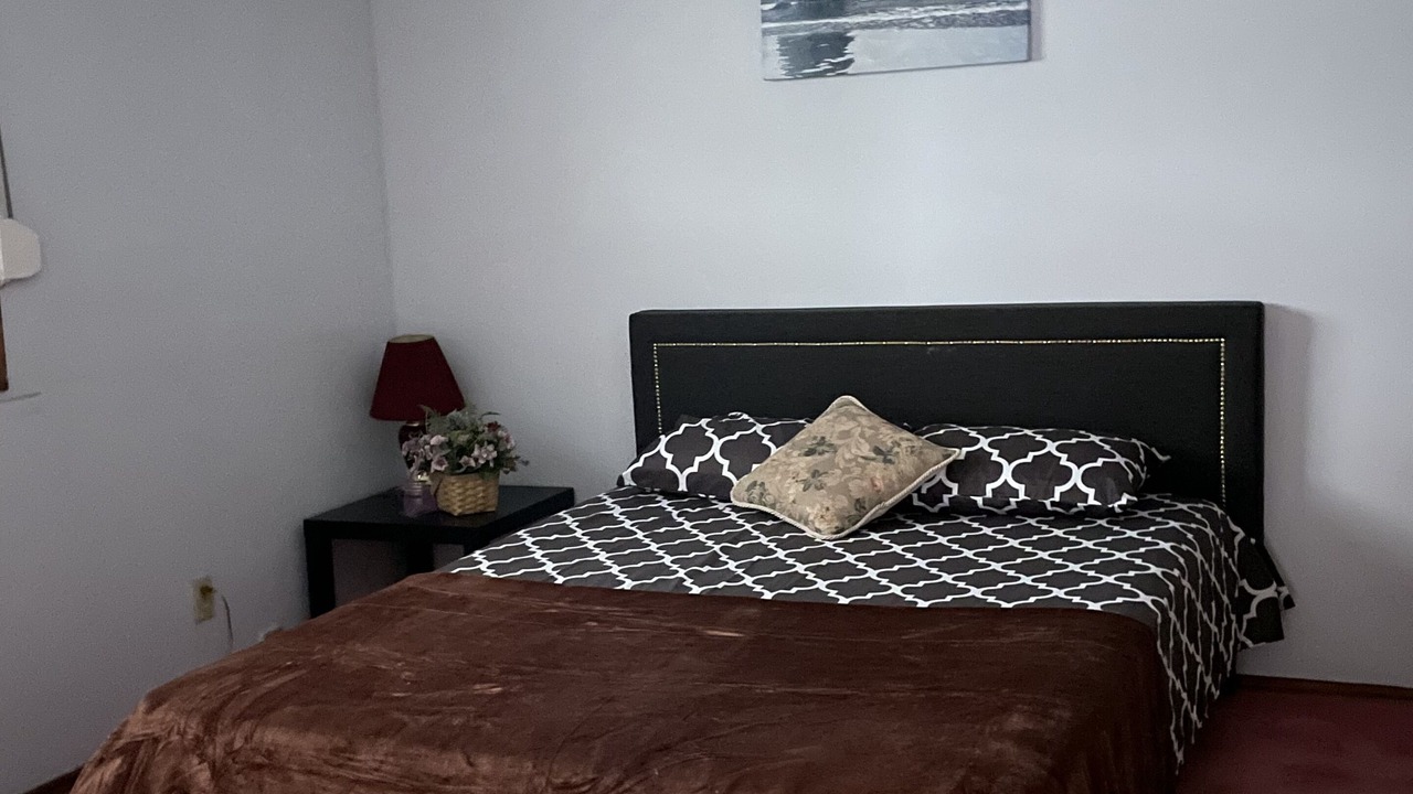 Photo of Bedroom in North Central Edmonton