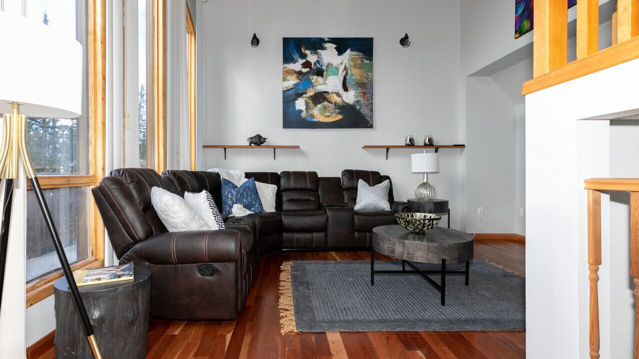 Photo of Livingroom in Jasper East