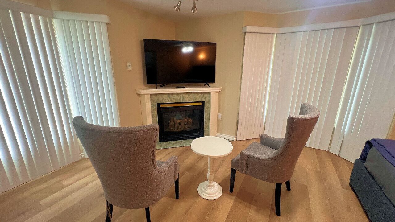 Photo of Livingroom in Jasper East