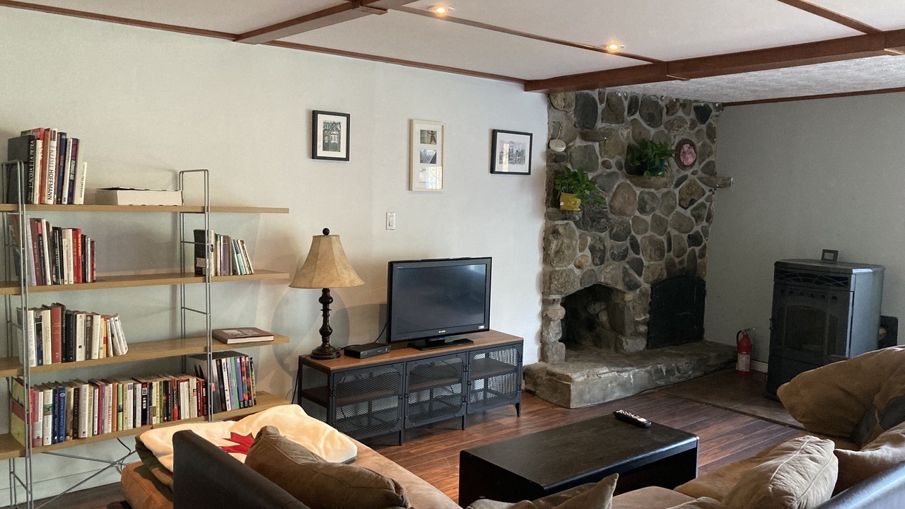 Photo of Livingroom in Stanstead-Est