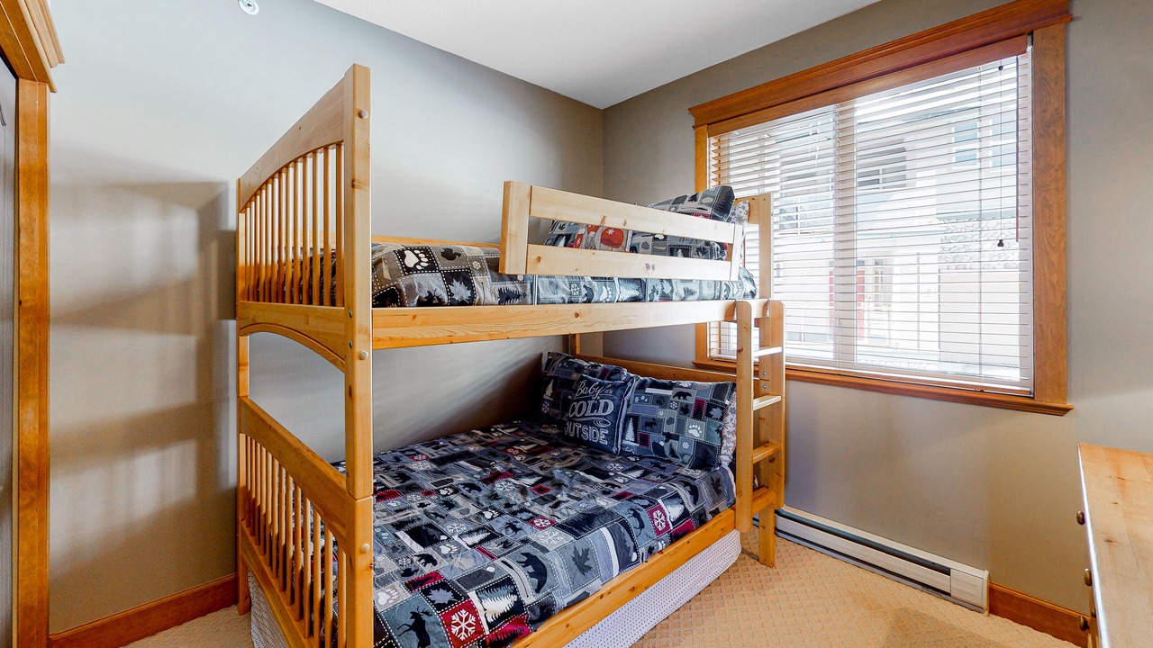 Photo of Bedroom in Big White Ski Resort