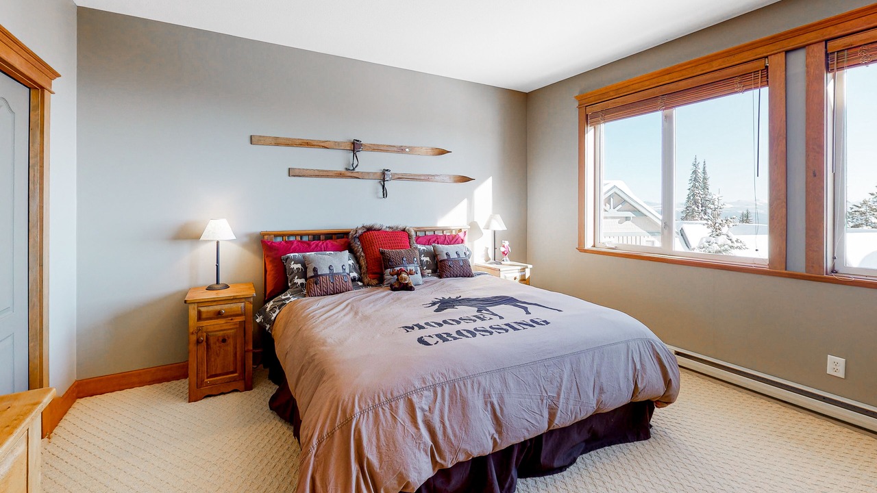 Photo of Bedroom in Big White Ski Resort