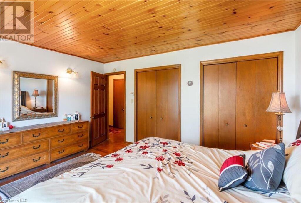Photo of Bedroom in Port Colborne