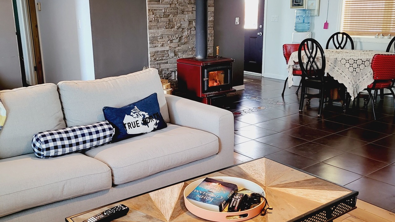 Photo of Livingroom in Strathclair