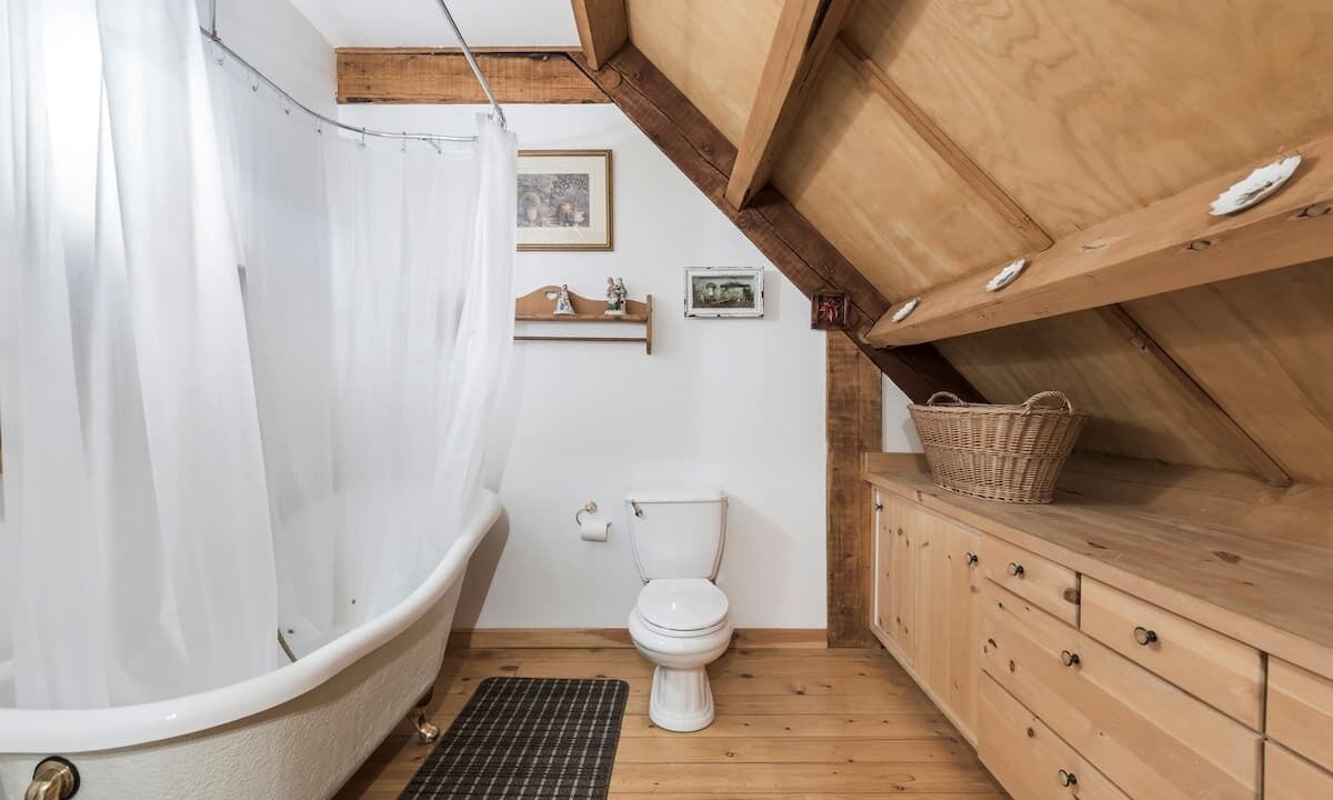 Photo of Bathroom in Hope