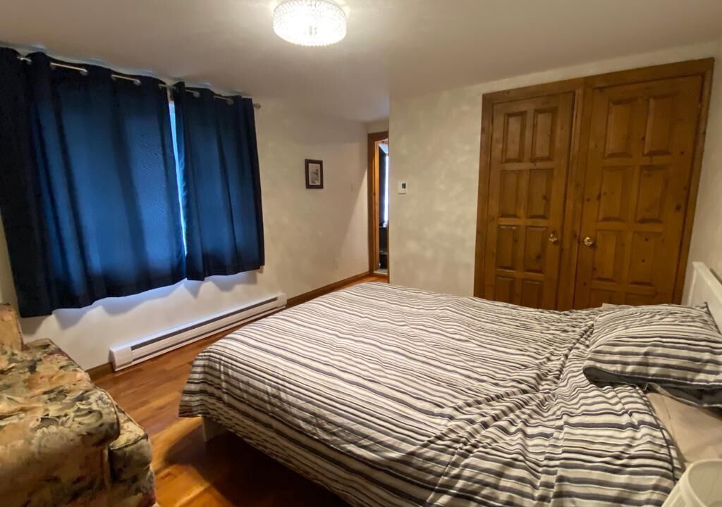 Photo of Bedroom in Val Morin