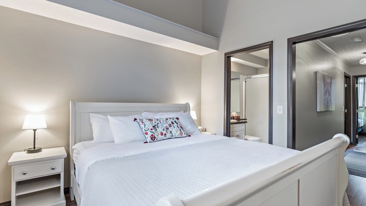Photo of Bedroom in Canmore