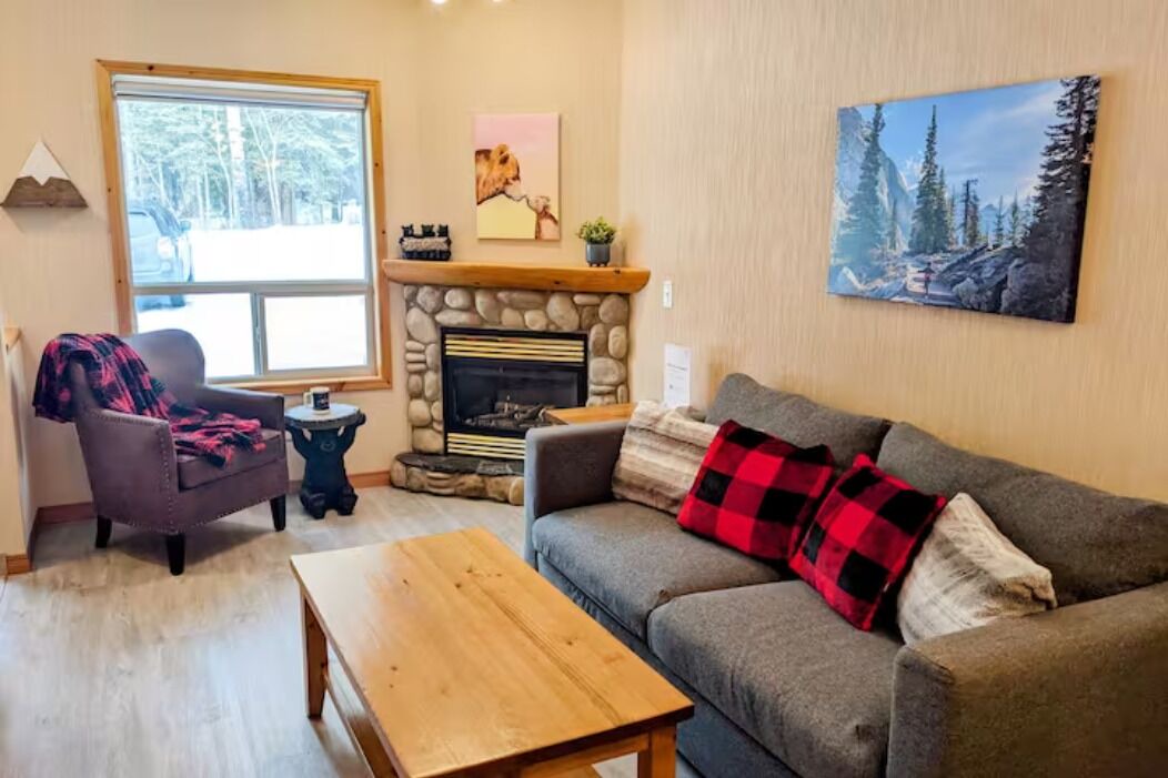 Photo of Livingroom in Harvie Heights