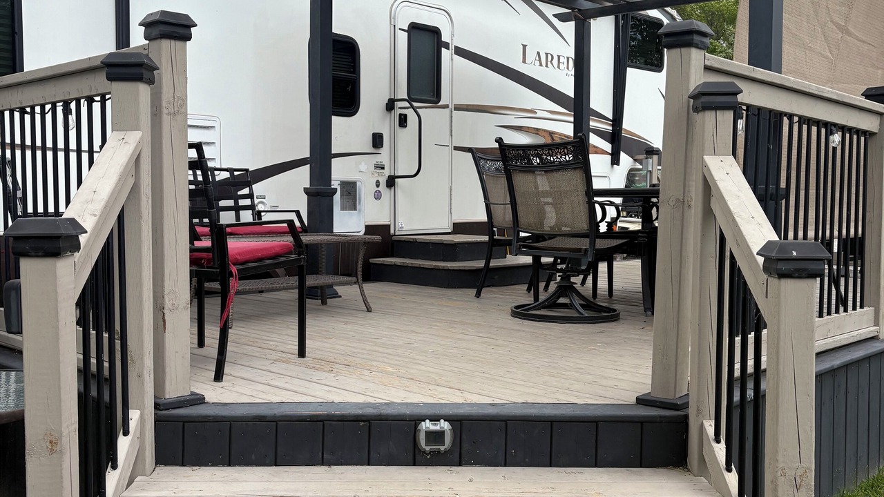 Photo of Patio Balcony in Sherkston