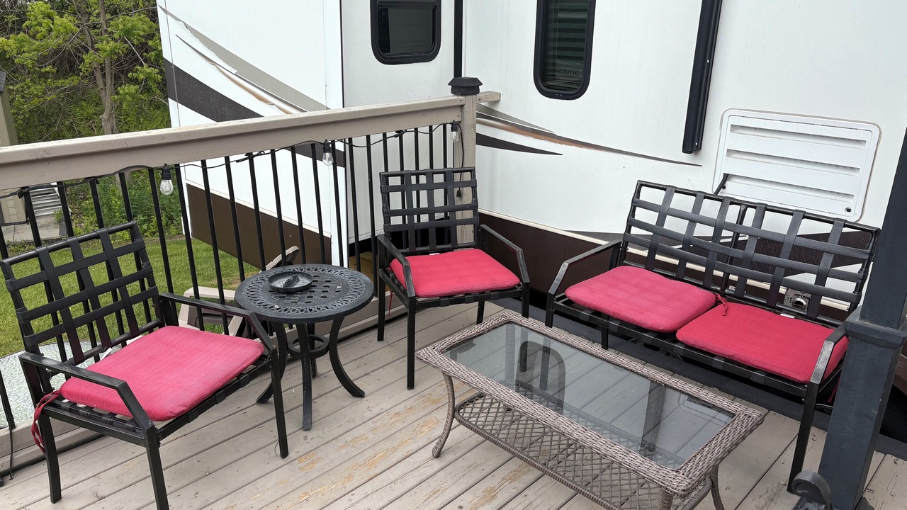 Photo of Patio Balcony in Sherkston