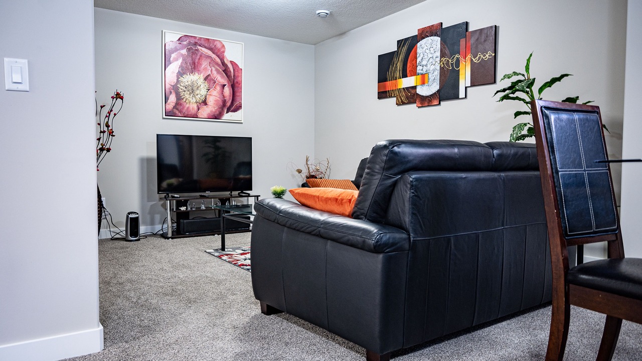 Photo of Livingroom in Airdrie
