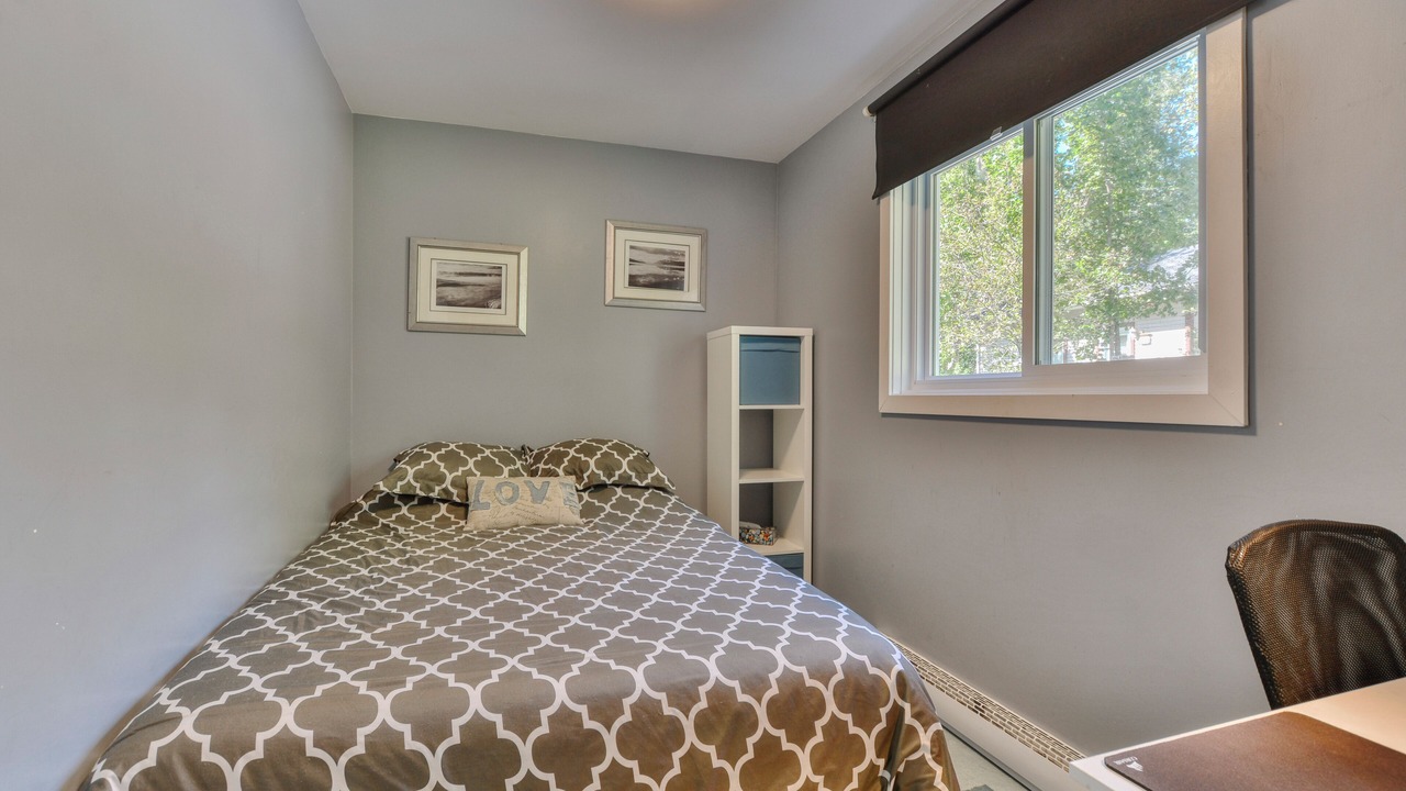 Photo of Bedroom in Chertsey
