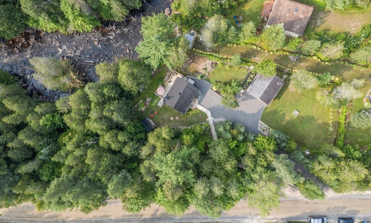 Photo of Outdoor in Chertsey