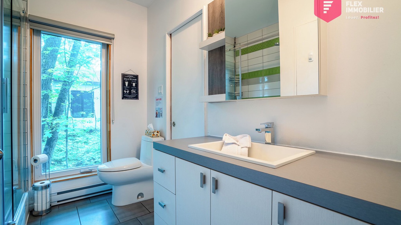 Photo of Bathroom in Saint-Basile