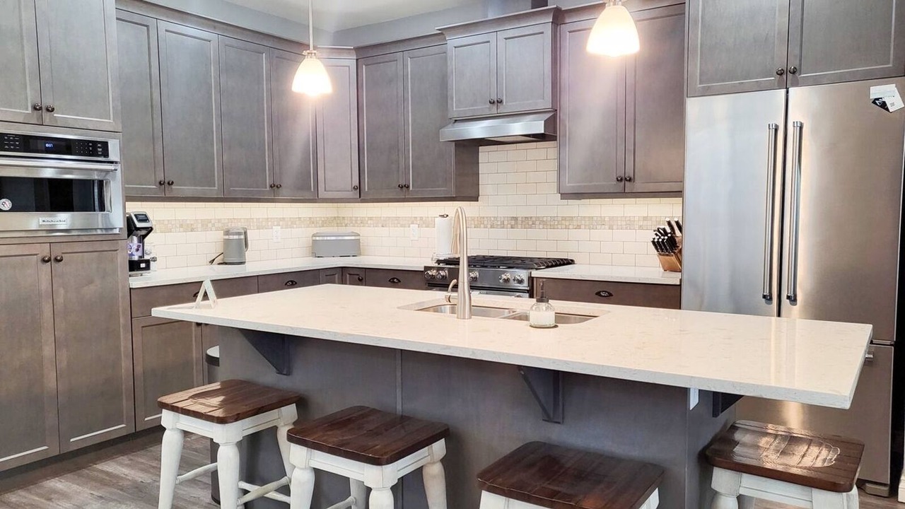 Photo of Kitchen in Okanagan-Similkameen