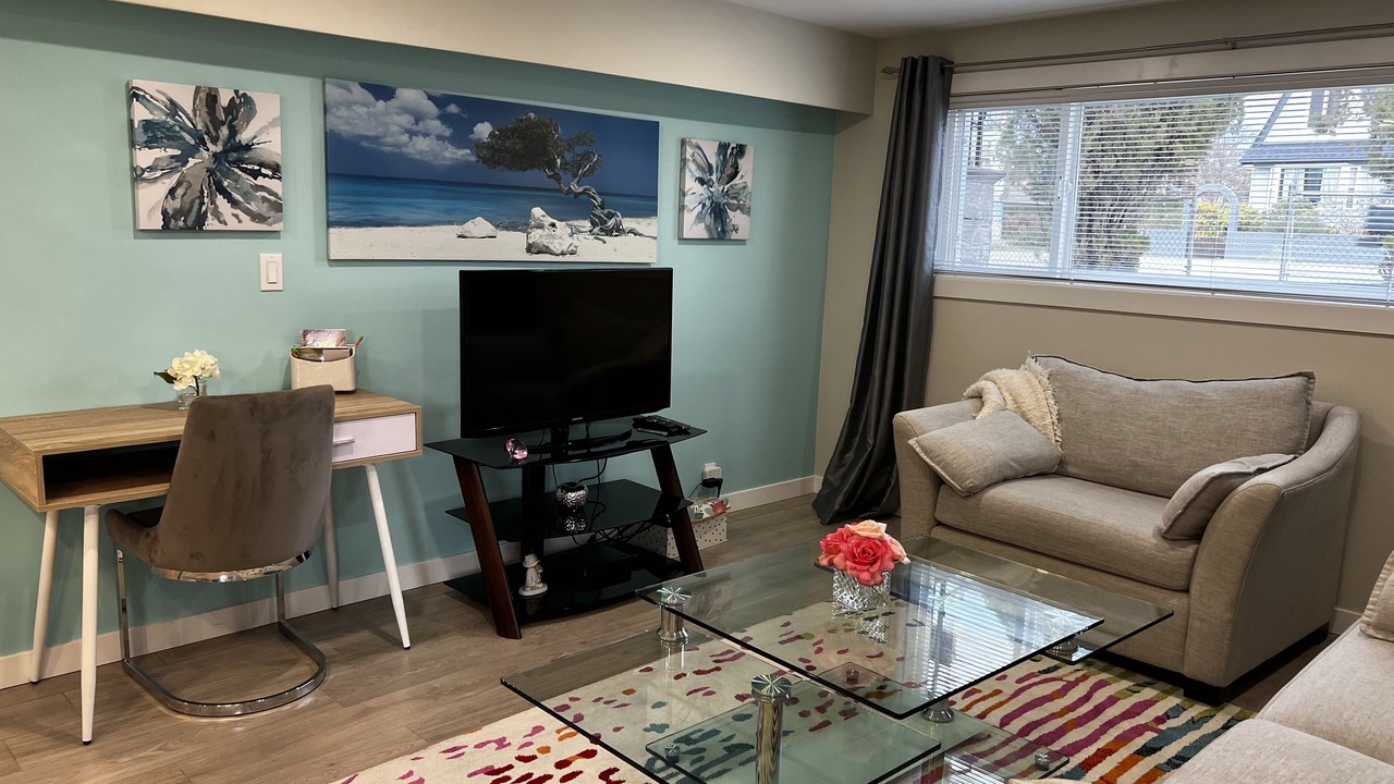 Photo of Livingroom in South Central