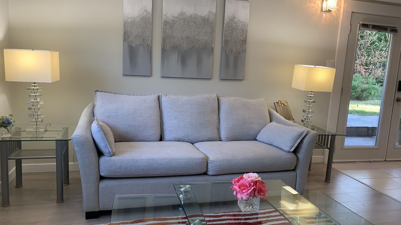 Photo of Livingroom in South Central