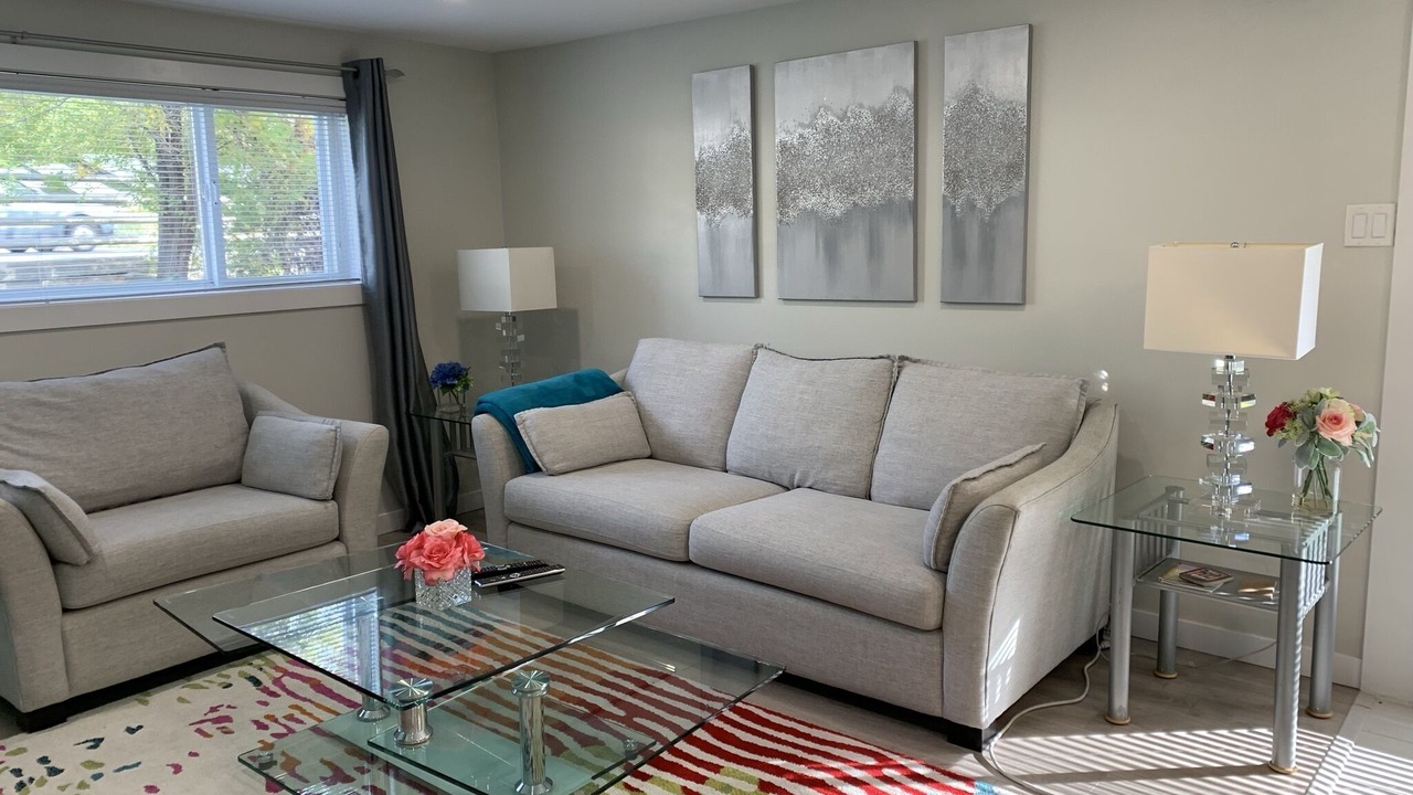 Photo of Livingroom in South Central