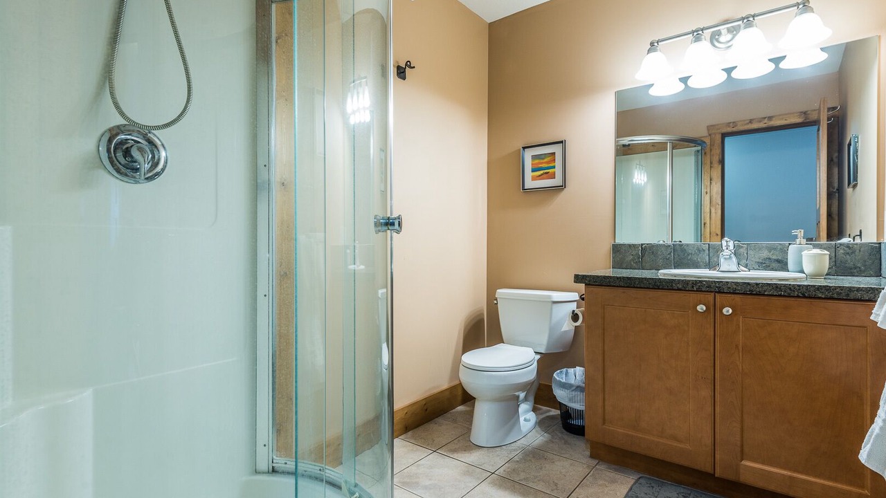 Photo of Bathroom in Okanagan-Similkameen