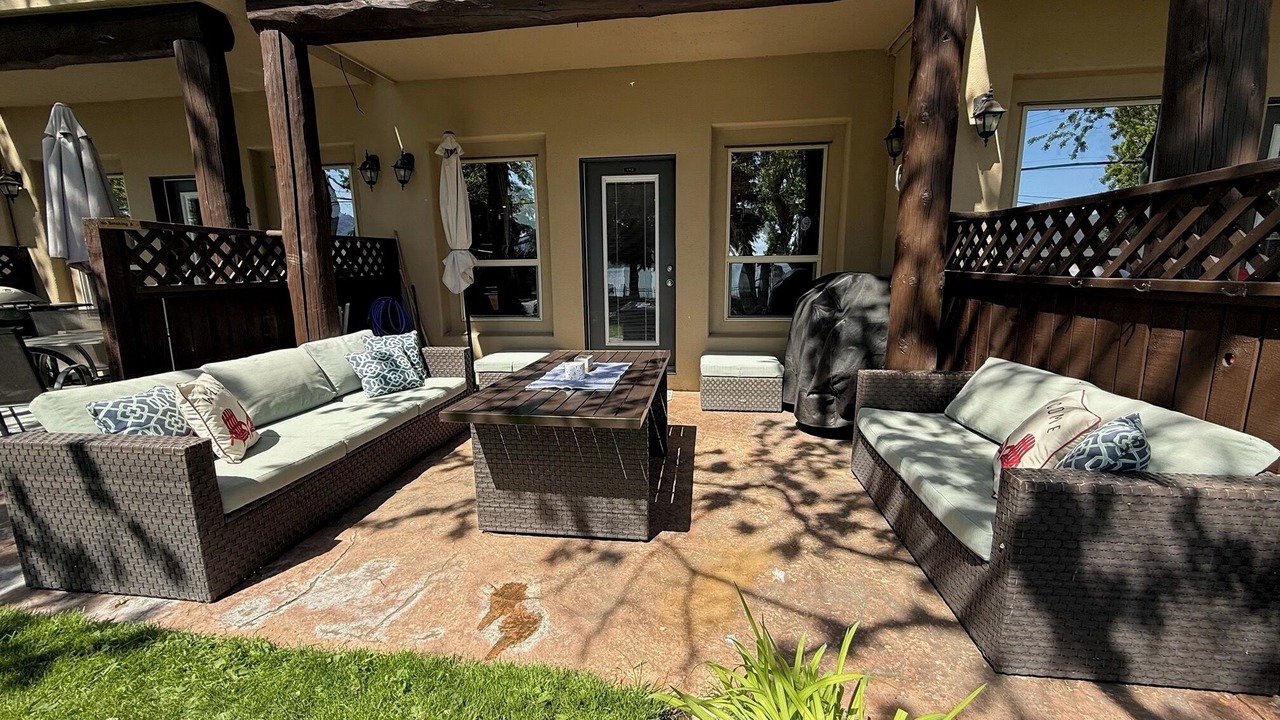 Photo of Patio Balcony in Okanagan-Similkameen