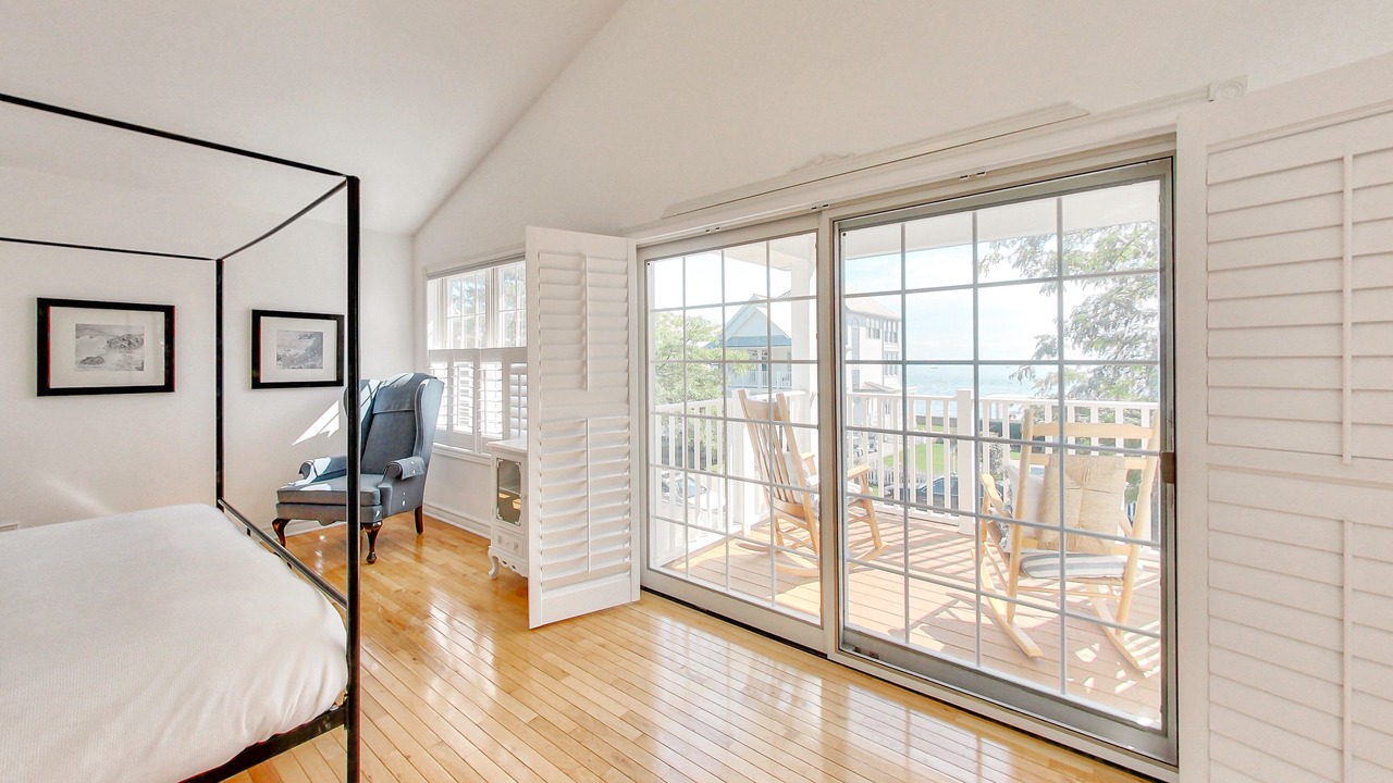 Photo of Patio Balcony in Crystal Beach