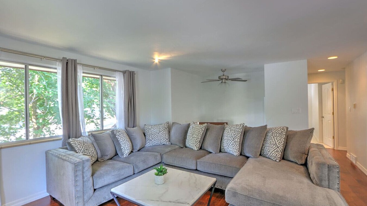 Photo of Livingroom in Glenwood Springs