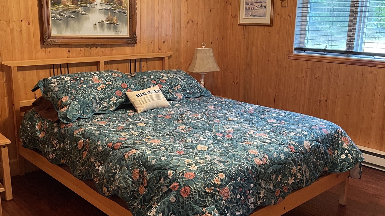 Photo of Bedroom in Mauricie