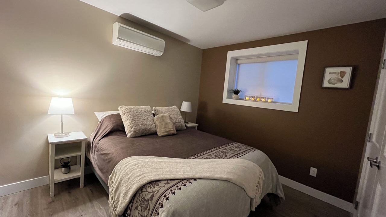 Photo of Bedroom in Okanagan-Similkameen