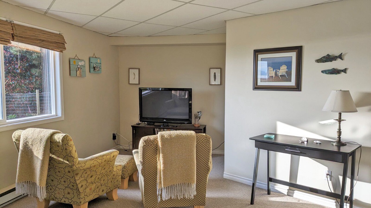Photo of Bedroom in Mill Bay