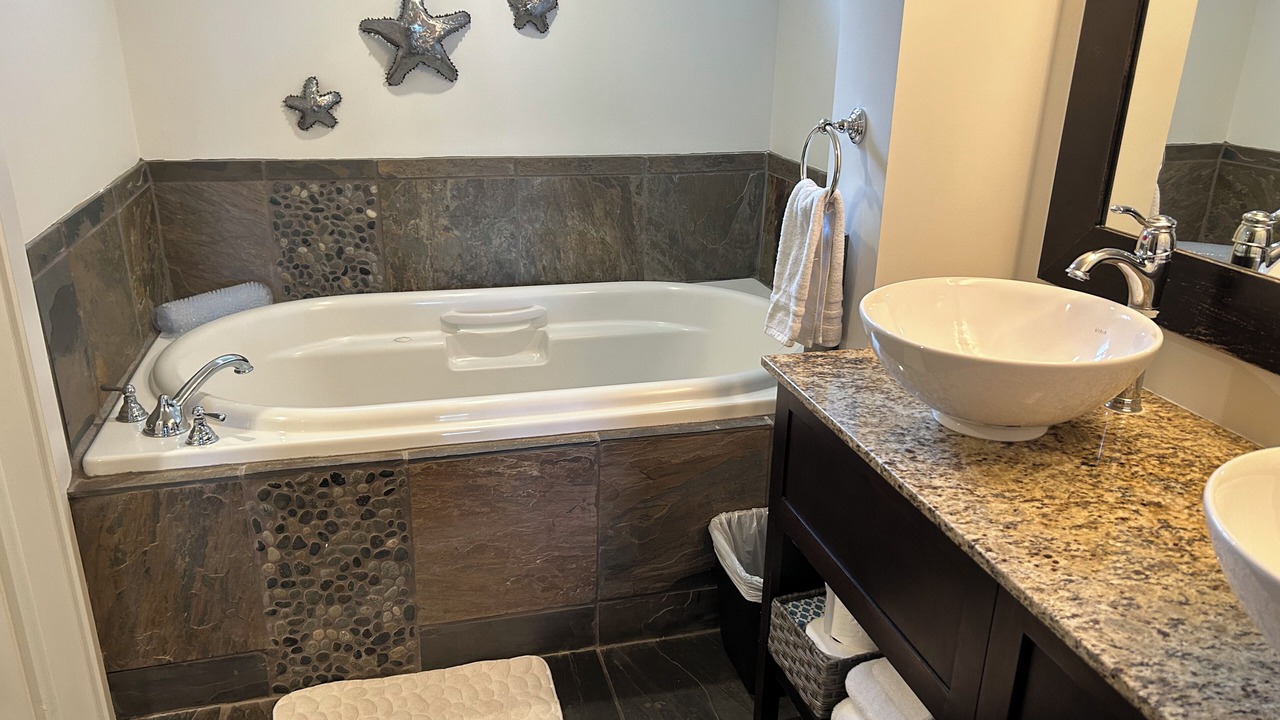 Photo of Bathroom in Regional District of Nanaimo