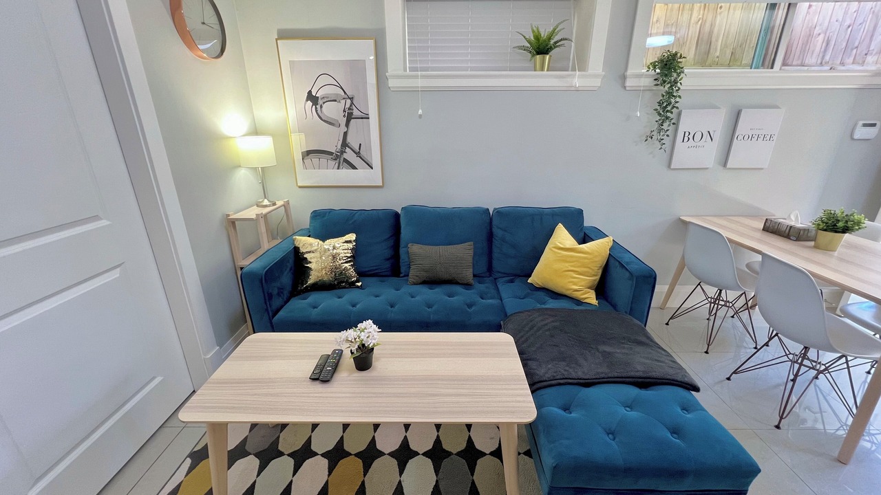 Photo of Livingroom in Sunset