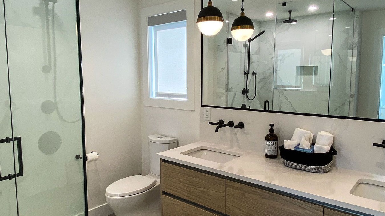 Photo of Bathroom in North End