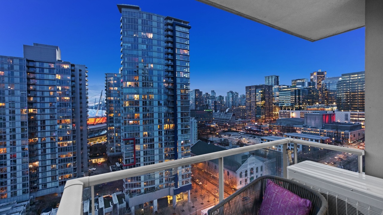 Photo of Patio Balcony in Crosstown