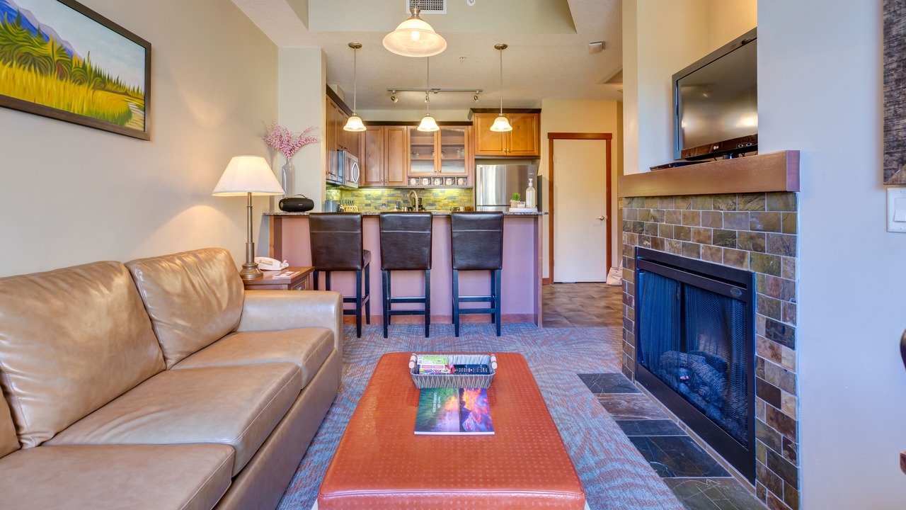 Photo of Livingroom in Cougar Creek
