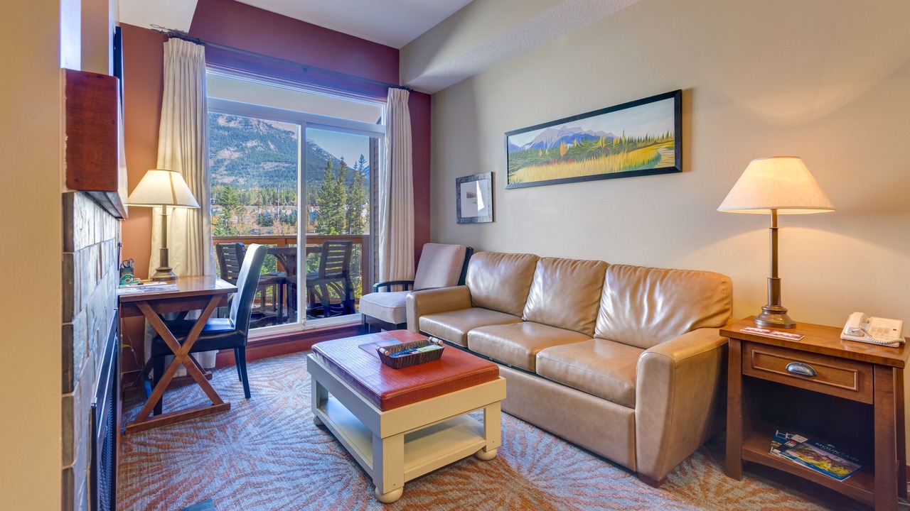 Photo of Livingroom in Cougar Creek