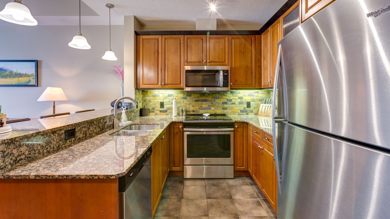 Photo of Kitchen in Cougar Creek