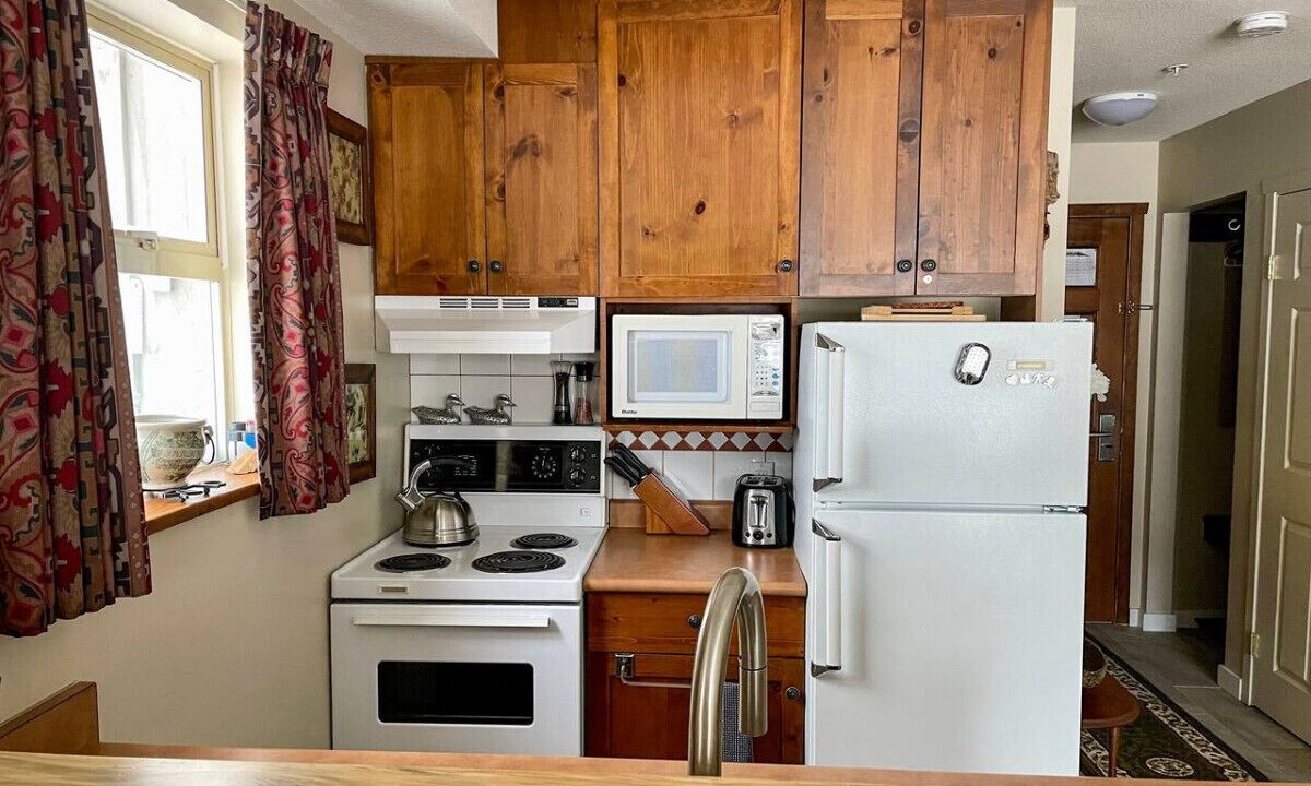 Photo of Kitchen in Okanagan-Similkameen