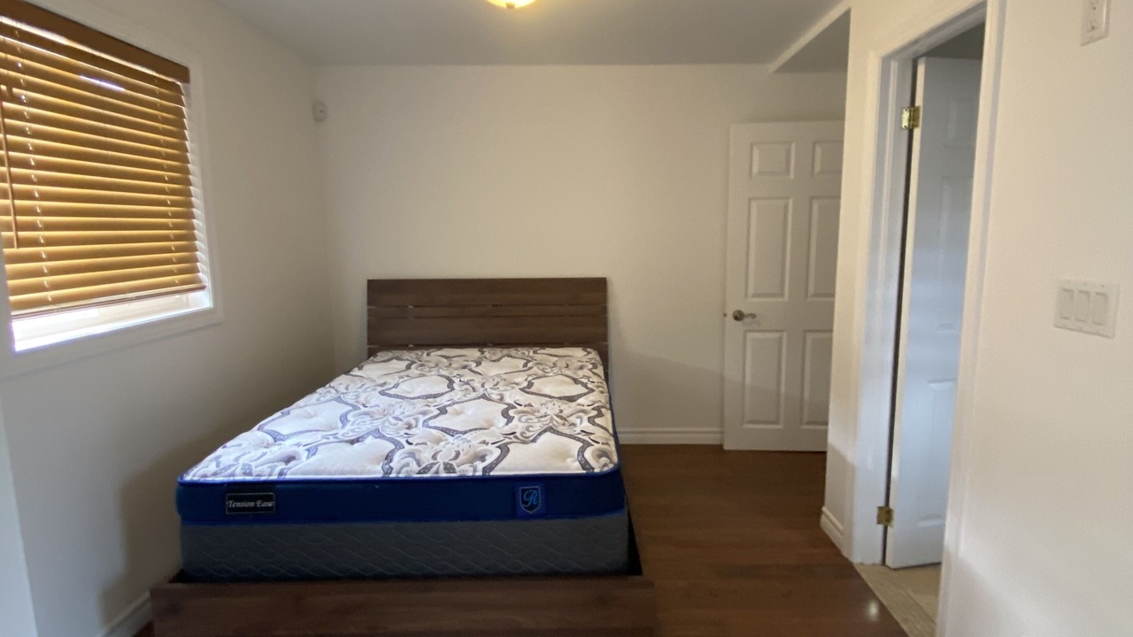 Photo of Bedroom in Wasaga Beach