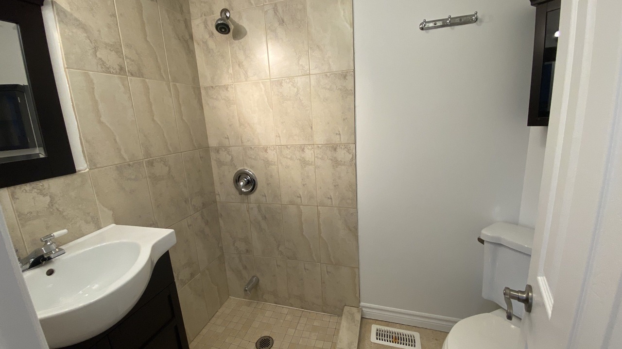 Photo of Bathroom in Wasaga Beach