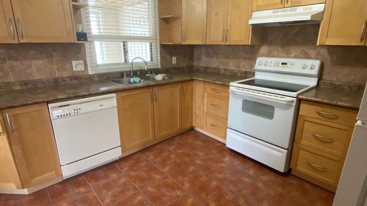 Photo of Kitchen in Wasaga Beach