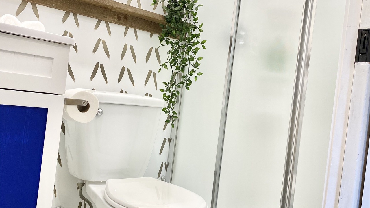 Photo of Bathroom in Maple Ridge