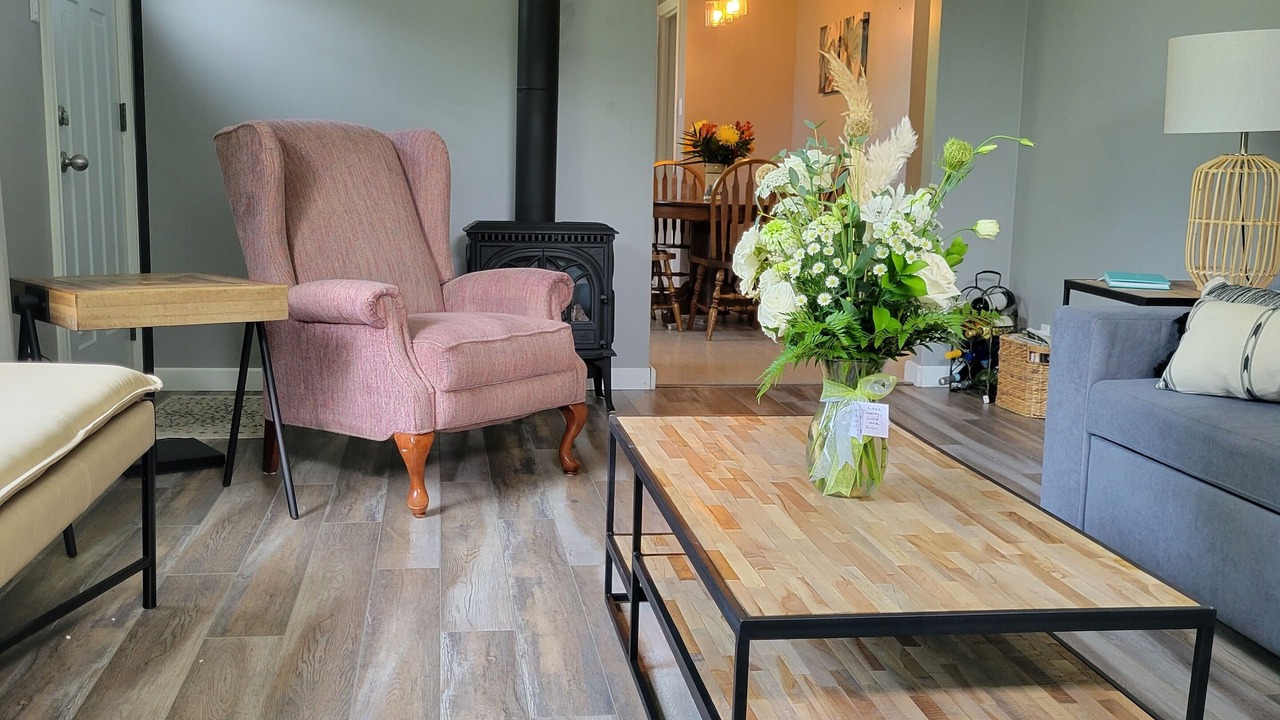 Photo of Livingroom in Kincardine
