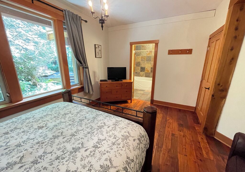 Photo of Bedroom in Tofino