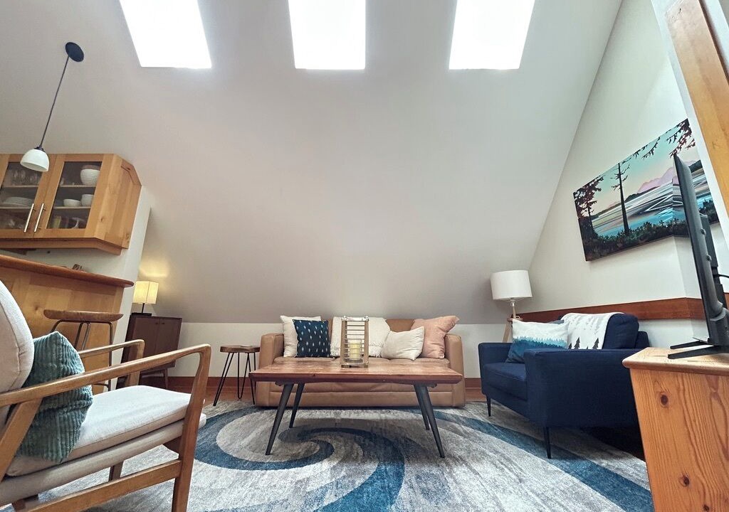 Photo of Livingroom in Tofino