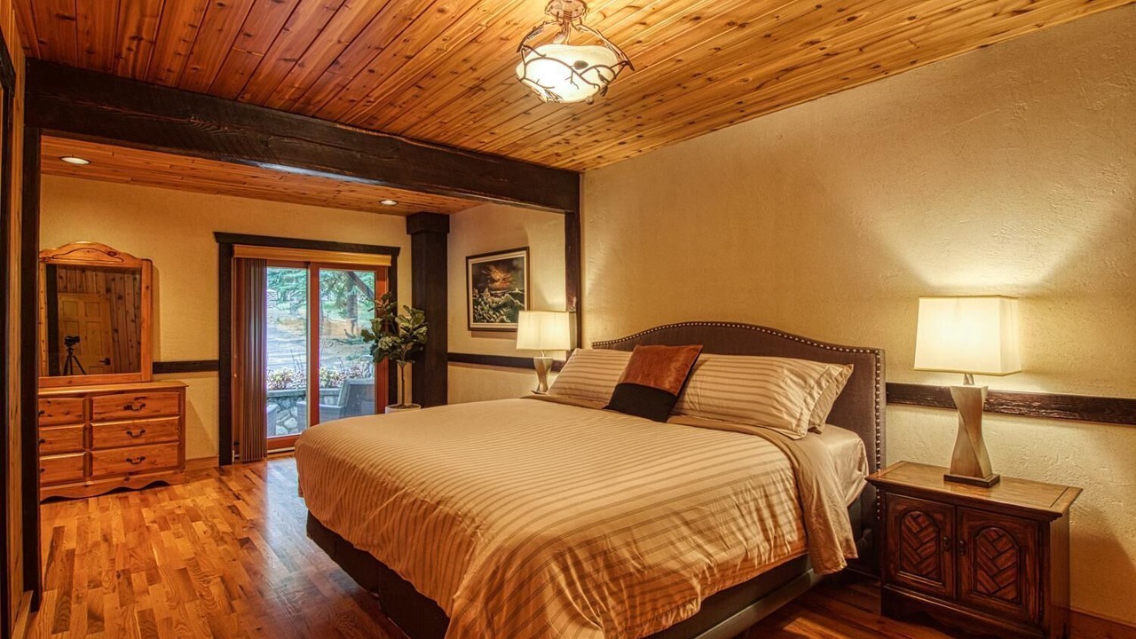 Photo of Bedroom in East Kootenay