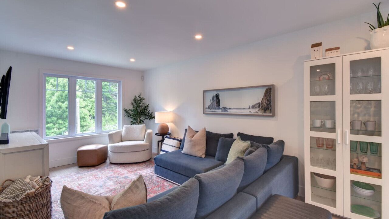 Photo of Livingroom in Lac-Superieur
