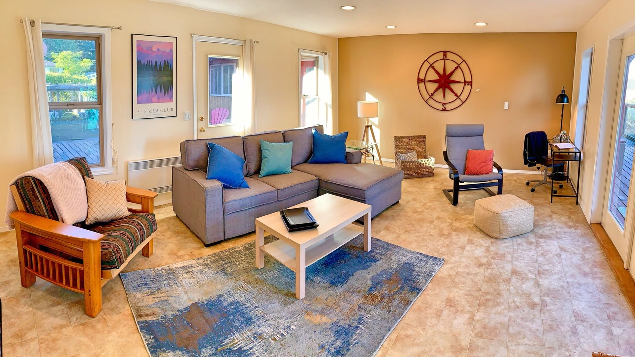 Photo of Livingroom in Regional District of Nanaimo