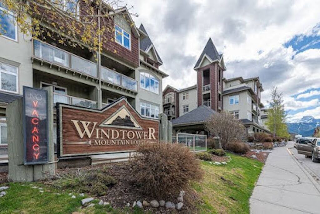 Photo of Outdoor in Cougar Creek