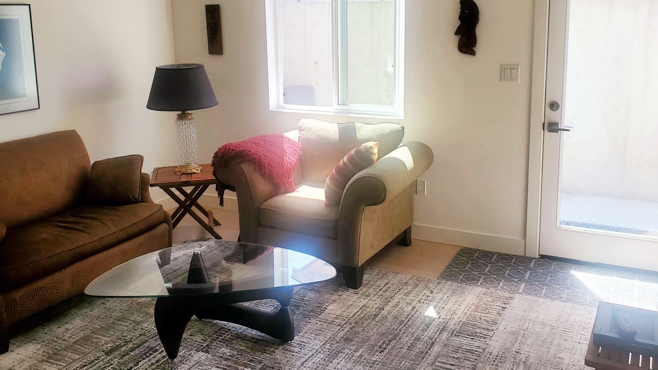 Photo of Livingroom in Duncan