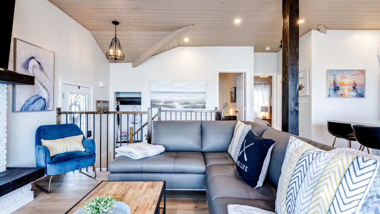 Photo of Livingroom in Leamington